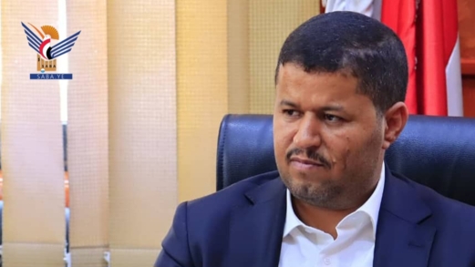 المدير التنفيذي لهيئة المواصفات يعزّي الرئيس المشاط في وفاة والدته