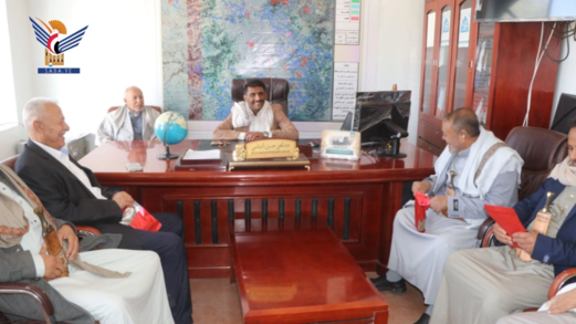 تفقد مستوى الانضباط الوظيفي في عدد من المكاتب بذمار