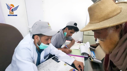 تدشين المخيم المجاني الـ17 للعيون بمديرية الزهرة في الحديدة