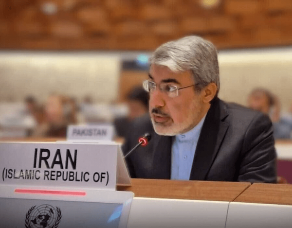 إيران توافق على تسهيل العبور الآمن للسفن الإنسانية عبر مضيق هرمز