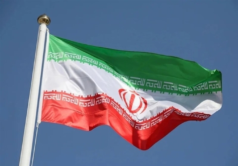 إيران: ترامب يتراجع عن استهداف البنية التحتية ولا مفاوضات جارية