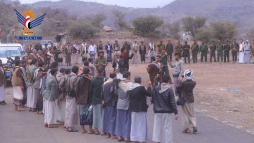 تعز .. تواصل الزيارات العيدية للمرابطين في الجبهات