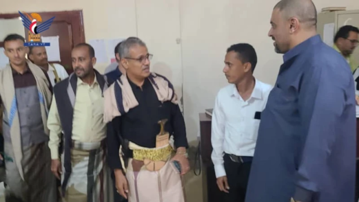 تفقد مركز الغسيل الكلوي بمديرية زبيد في الحديدة تفقد مركز الغسيل الكلوي بمديرية زبيد في الحديدة