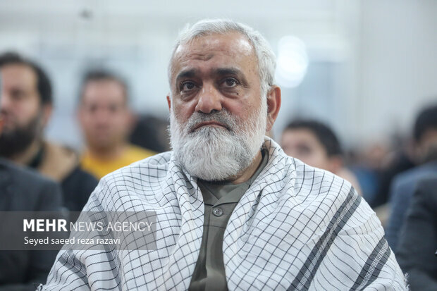 الحرس الثوري الإيراني: صواريخنا في المدن تحت الأرض لم تتضرر ولو بمقدار جناح بعوضة الحرس الثوري الإيراني: صواريخنا في المدن تحت الأرض لم تتضرر ولو بمقدار جناح بعوضة