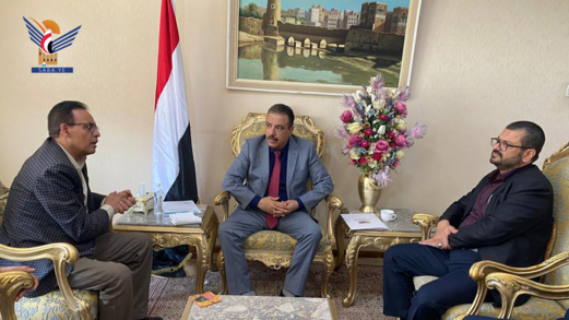 مناقشة جوانب التعاون بين وزارتي الخارجية والصحة ومصلحة الضرائب