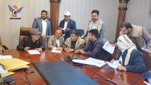 فتح مظاريف ثلاث مناقصات لمشاريع في قطاع التربية بأمانة العاصمة