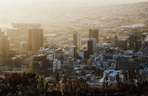 مصرع 11 شخصا بينهم ثلاثة أطفال في إطلاق نار قرب بريتوريا في جنوب أفريقيا