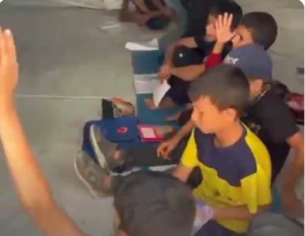 "أونروا": أكثر من 660 ألف طفل في غزة خارج المدارس لأكثر من عامين  "أونروا": أكثر من 660 ألف طفل في غزة خارج المدارس لأكثر من عامين