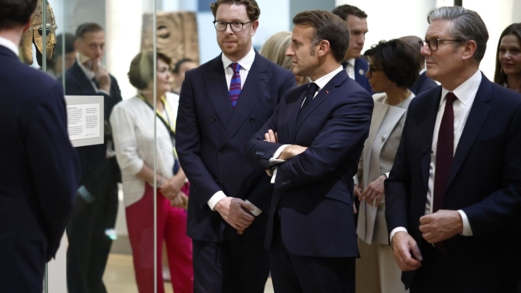 أستاذ في علم الآثار بالجامعة الأردنية: الحضارة البريطانية بنيت على سرقة آثار الشرق