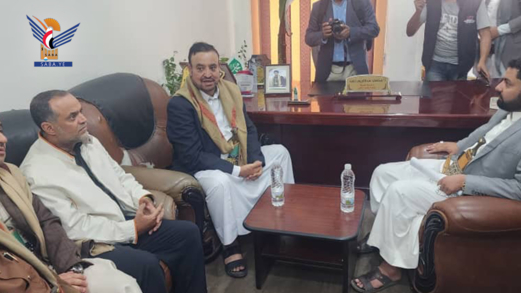 تدشين نظام تمكين للخدمات الإلكترونية بمديريات الوحدة ومعين والتحرير