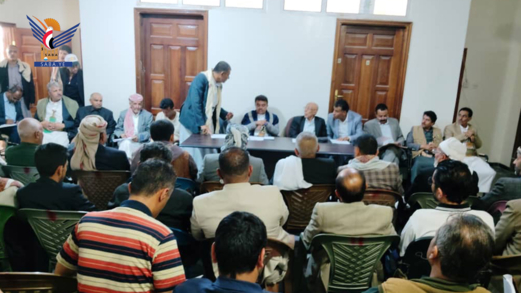 مناقشة أداء المجلس المحلي والمكاتب التنفيذية في مديرية شعوب بالأمانة 