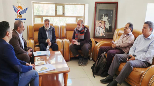 مناقشة ترتيبات انعقاد المؤتمر العلمي للعسل اليمني الدوائي