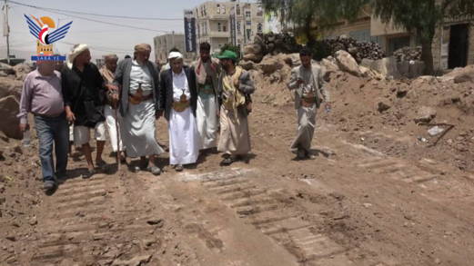 محافظ عمران يتفقد سير العمل في شق شارع وحدة الجوار 41 - 81