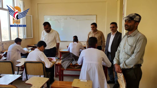تفقد اختبارات الفصل الدراسي الثاني بكلية الطب بجامعة حجة