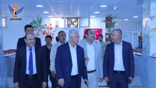 البخيتي والحسام يتفقدان المرحلة الرابعة للمركز الاختباري بجامعة صنعاء