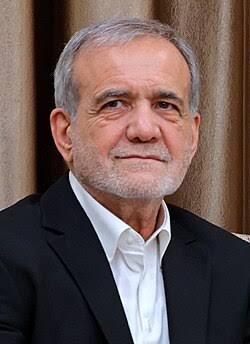 بزشكيان: صحوة عالمية ضد "أمريكا وإسرائيل" والاستقرار مرهون بإرادة الشعوب