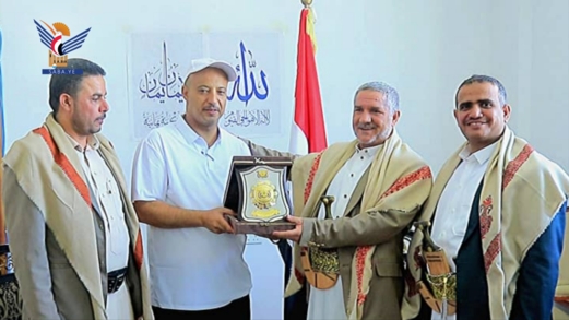 وزير الشباب يُكرِّم رئيس اتحاد الكونغ فو الكابتن رواح