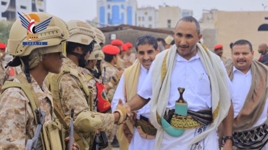 زيارات العيد لمرابطي الساحل الغربي.. رسائل صمود وجاهزية   