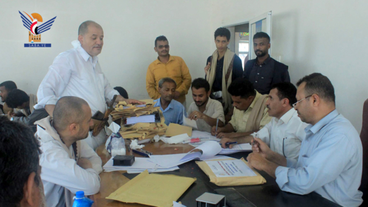 فتح مظاريف مناقصة مشروع إنشاء سور ميناء الاصطياد السمكي بالخوبة في الحديدة