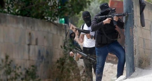 اندلاع اشتباك مسلح بين مقاومين فلسطينيين والعدو الصهيوني غرب جنين