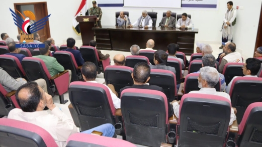 اجتماع برئاسة وزير النقل والأشغال لمناقشة خطط قطاع النقل