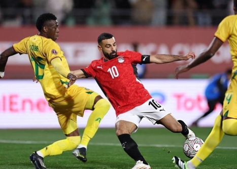 منتخب مصر أول المتأهلين لثمن نهائي أمم أفريقيا بفوز صعب على جنوب أفريقيا