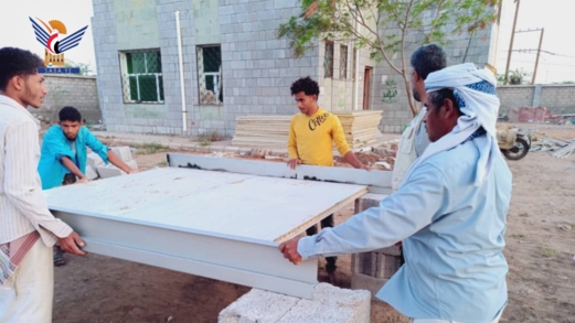 تدشين مشروع تركيب مجففات شمسية للطماطم بمديرية المراوعة في الحديدة