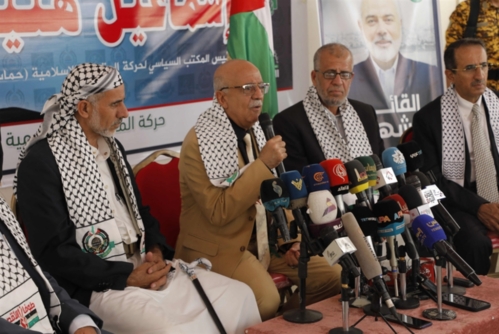 صنعاء تستأنف عمليات «الإغراق»: سيطرة شبه كلّية على جنوب «الأحمر» صنعاء تستأنف عمليات «الإغراق»: سيطرة شبه كلّية على جنوب «الأحمر»