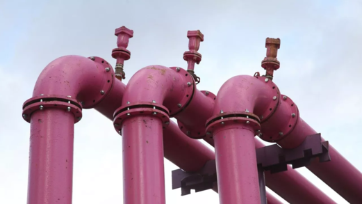 الغاز الأوروبي يتجاوز 700 دولار بفعل أزمة مضيق "هرمز" للمرة الأولى منذ عام 2023