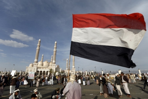 وسط تحذيرها من محاولات العبث بالاقتصاد اليمني.. أي قواعد اشتباك تفرضها صنعاء؟ وسط تحذيرها من محاولات العبث بالاقتصاد اليمني.. أي قواعد اشتباك تفرضها صنعاء؟