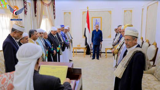 عدد من قضاة المحكمة العليا يؤدون اليمين القانونية أمام الرئيس المشاط