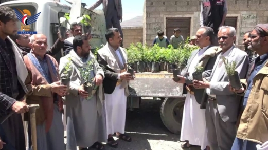 زيارة وتدشين أنشطة زراعية بمدرسة الشهيد القائد الصيفية في مديرية معين