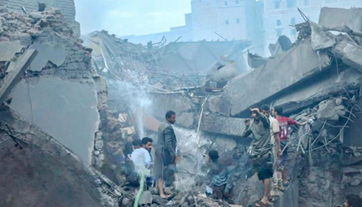 وزارة الصحة: ارتفاع ضحايا العدوان الصهيوني على العاصمة صنعاء والجوف إلى 46 شهيدا و 165جريحاً وزارة الصحة: ارتفاع ضحايا العدوان الصهيوني على العاصمة صنعاء والجوف إلى 46 شهيدا و 165جريحاً