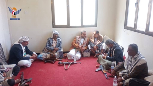 مناقشة موجهات العمل التعاوني بجمعية شرعب السلام في تعز
