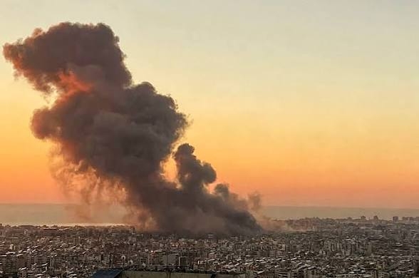 العدو الصهيوني يهدم عدد من المنازل وينفذ عمليات تمشيط كثيفة بالأسلحة جنوبي لبنان