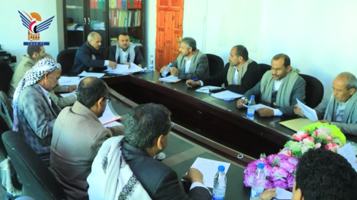 لجنة المناقصات بصعدة تناقش إجراءات عدد من مناقصات المشاريع