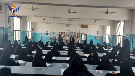 وكيل وزارة التربية يتفّقد سير اختبارات الثانوية العامة بالحديدة