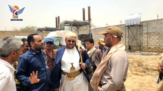 المساوى يلتقي مديري مؤسسة المياه السابق والجديد ويتفقد محطة توليد كهرباء الجند