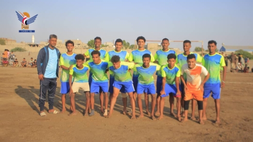  الحديدة .. البشري يُكرّم فريق أكاديمية رامي بكأس الشهيد الغماري لكرة القدم بمديرية الحالي