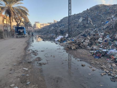 مكبات النفايات في غزة .. كارثة صحية إضافية تهدد سكان القطاع المحاصر