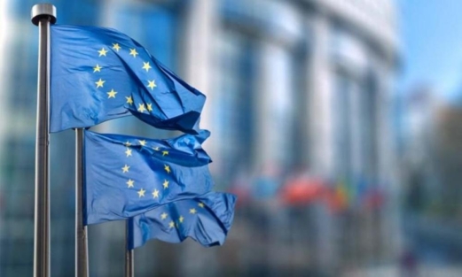 الاتحاد الأوروبي يطالب بمحاسبة المسؤولين عن اعتداءات المستوطنين بالضفة الغربية