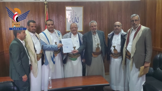 مكافحة الفساد تتسلًم إقرار القائم بأعمال وزير الاقتصاد