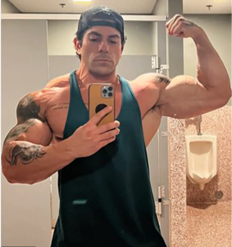 وفاة للاعب كمال الأجسام داميان ستون بشكل مفاجئ