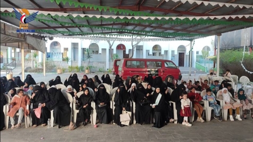 تدشين برامج وأنشطة الدورات الصيفية للطالبات بمديريات أمانة العاصمة