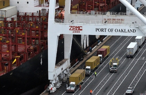 ترامب يعلن عن فرض رسوم تجارية إضافية على مؤيدي مجموعة دول "بريكس"