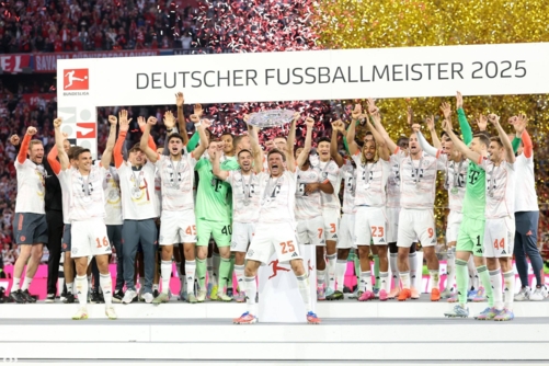  بايرن ميونخ يتوج بطلاً للدوري الألماني اثر تغلبه على بوروسيا مونشنجلادباخ