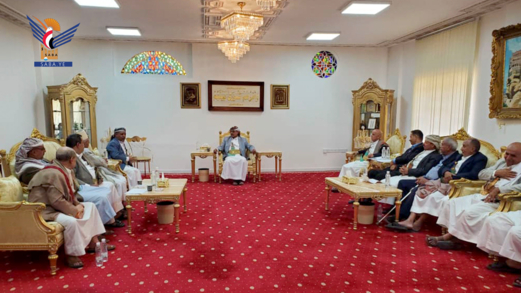 السامعي يُطلع رئيس وأعضاء مجلس النواب على حقيقة وأبعاد الحرب الاقتصادية