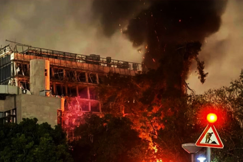 صاروخ إيراني يصيب معهد "وايزمان" عقل "إسرائيل"