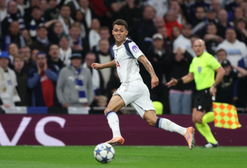 كريستال بالاس يتعاقد مع جونسون من توتنهام في صفقة قياسية للنادي