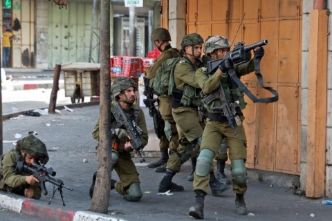استشهاد فلسطينيين اثنين برصاص العدو الإسرائيلي في رام الله والخليل